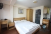 Low-cost studio in high floor, Tran Duy Hung street, Ha Noi, for rent: neat and comfortable